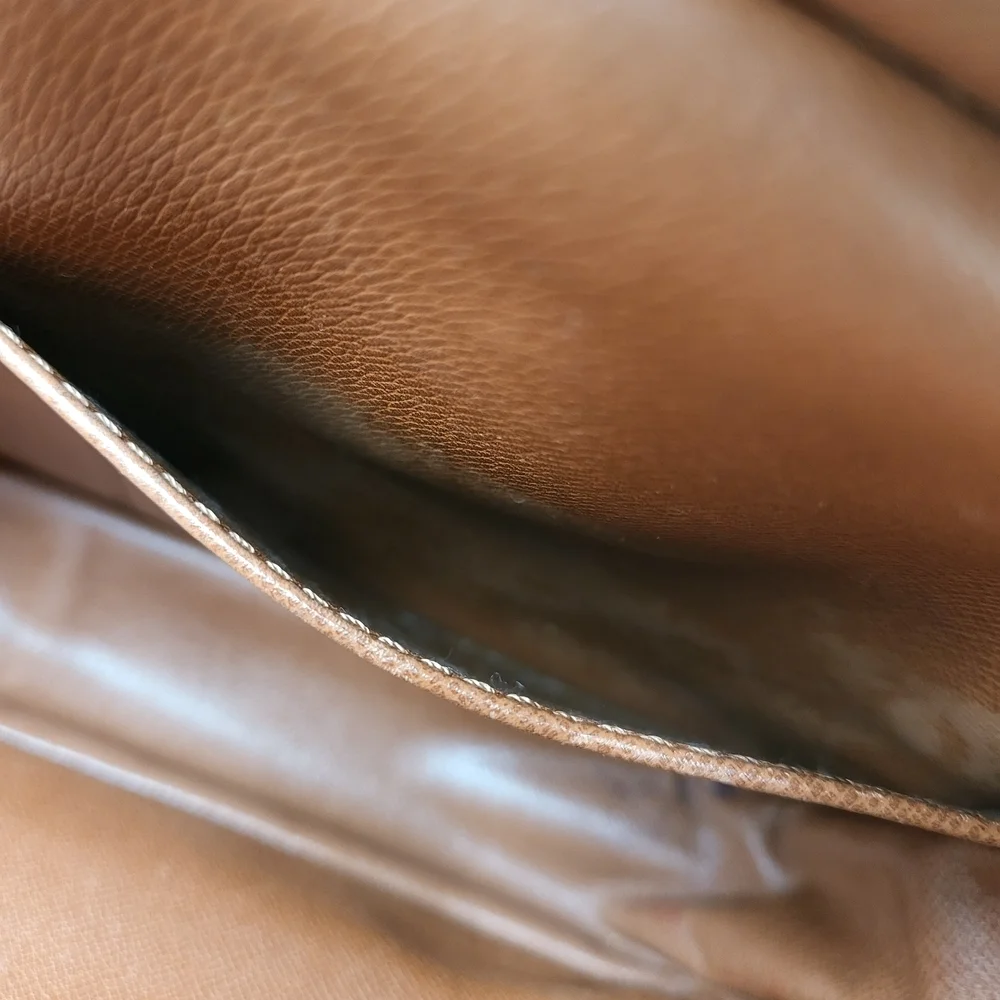 LOUIS VUITTON Compaigne 28 Monogram Leather Clutch..Authentic.. - Picture 11 of 16